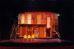 Noises Off (2)